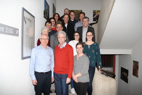 v.l.n.r.: Dieter Heinle, Ewald Lohrmann, Julia Hoffmann, Betha König, Silvan Vollmar, Desiree Konnerth, Alexandra Nick, Reiner Katzmeier, Andreas Schaffer, Elke Mück, Reiner Schiek, Jochen Ziesel, Katharina Winterholler, Ludwig Kern, Marcel Schindler.